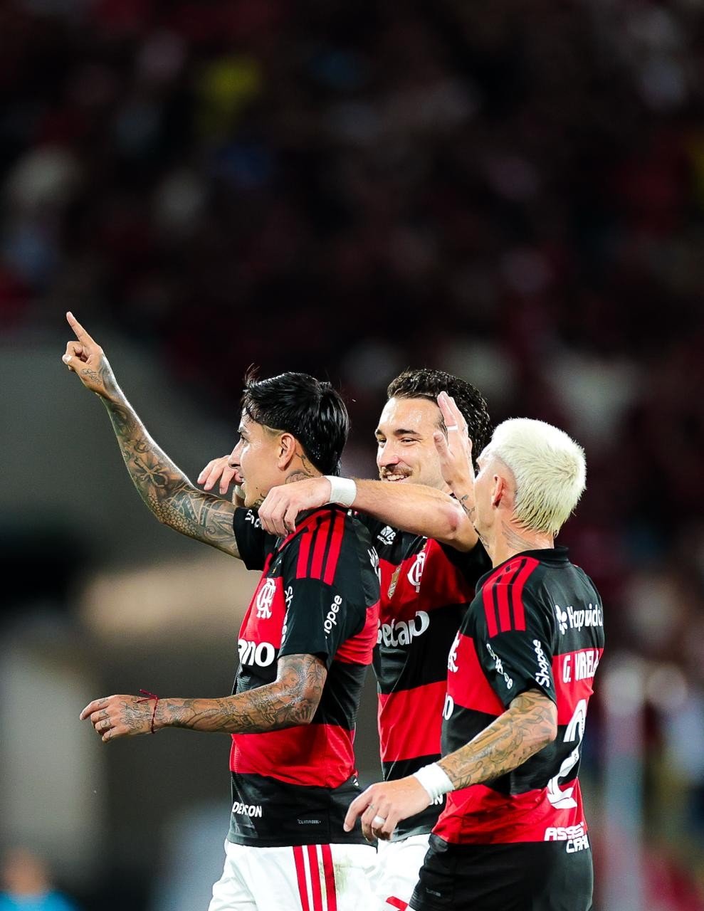 Disputa do título esquenta e Vasco intensifica luta contra o rebaixamento